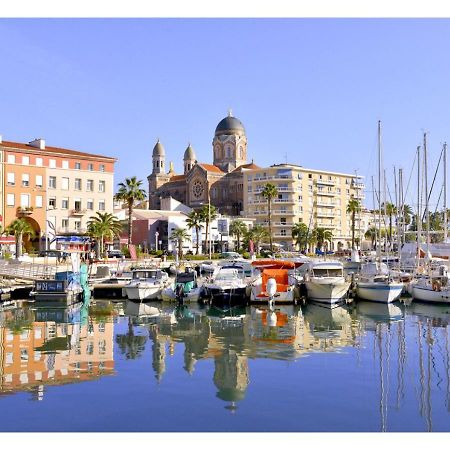 Entre Mer Et Centre-Ville: Charmant Et Lumineux T1 Saint-Raphaël Exteriér fotografie